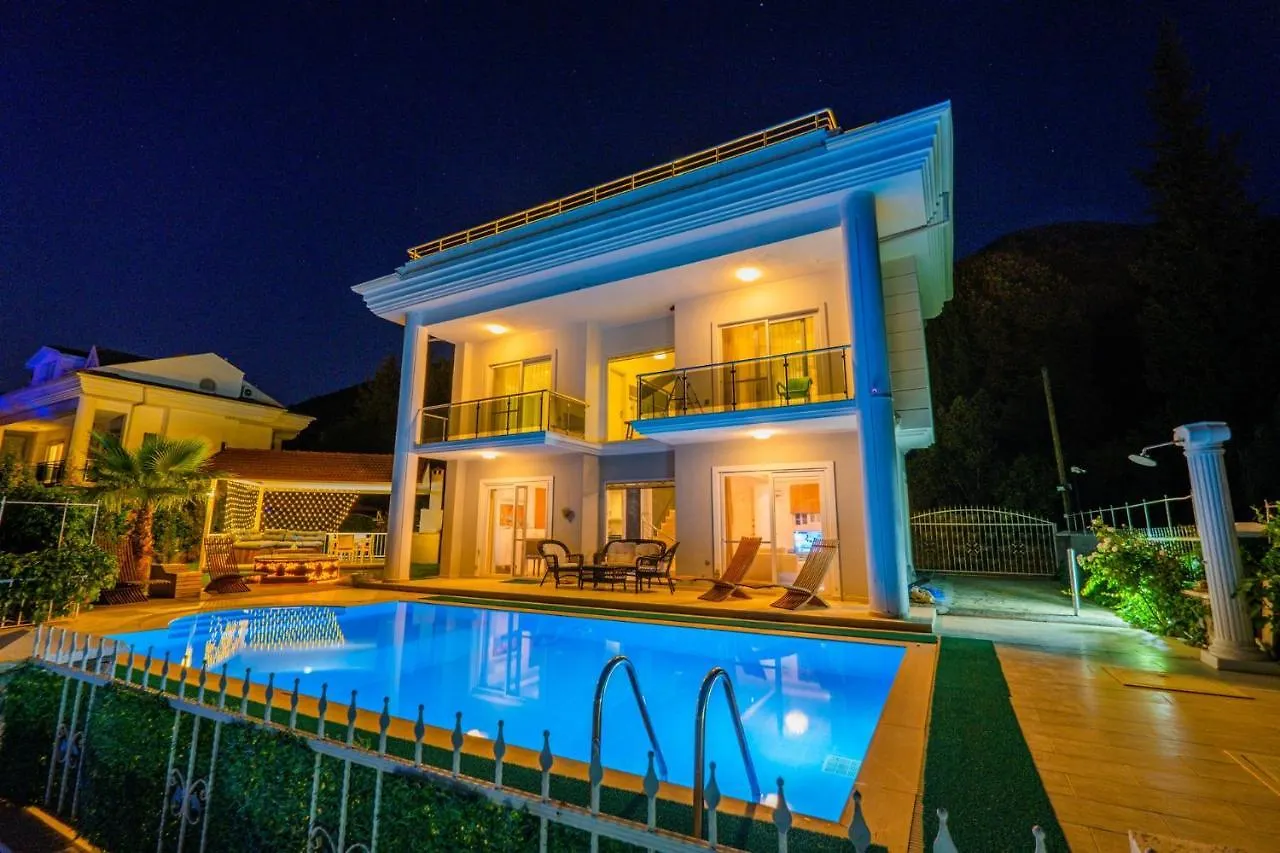 Milez Sultan Luxury Villa By Solo Villa Олудениз 0*,