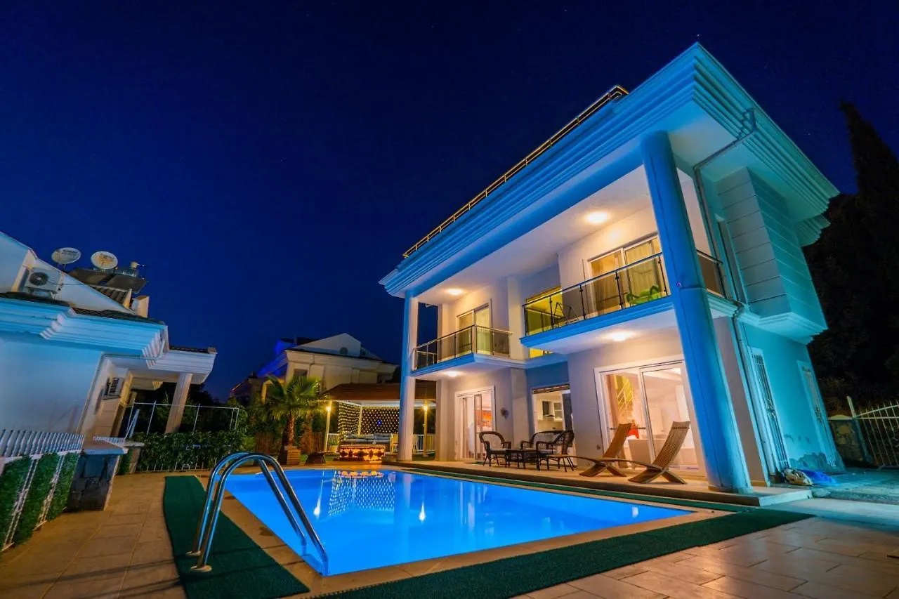 Milez Sultan Luxury Villa By Solo Villa Олудениз