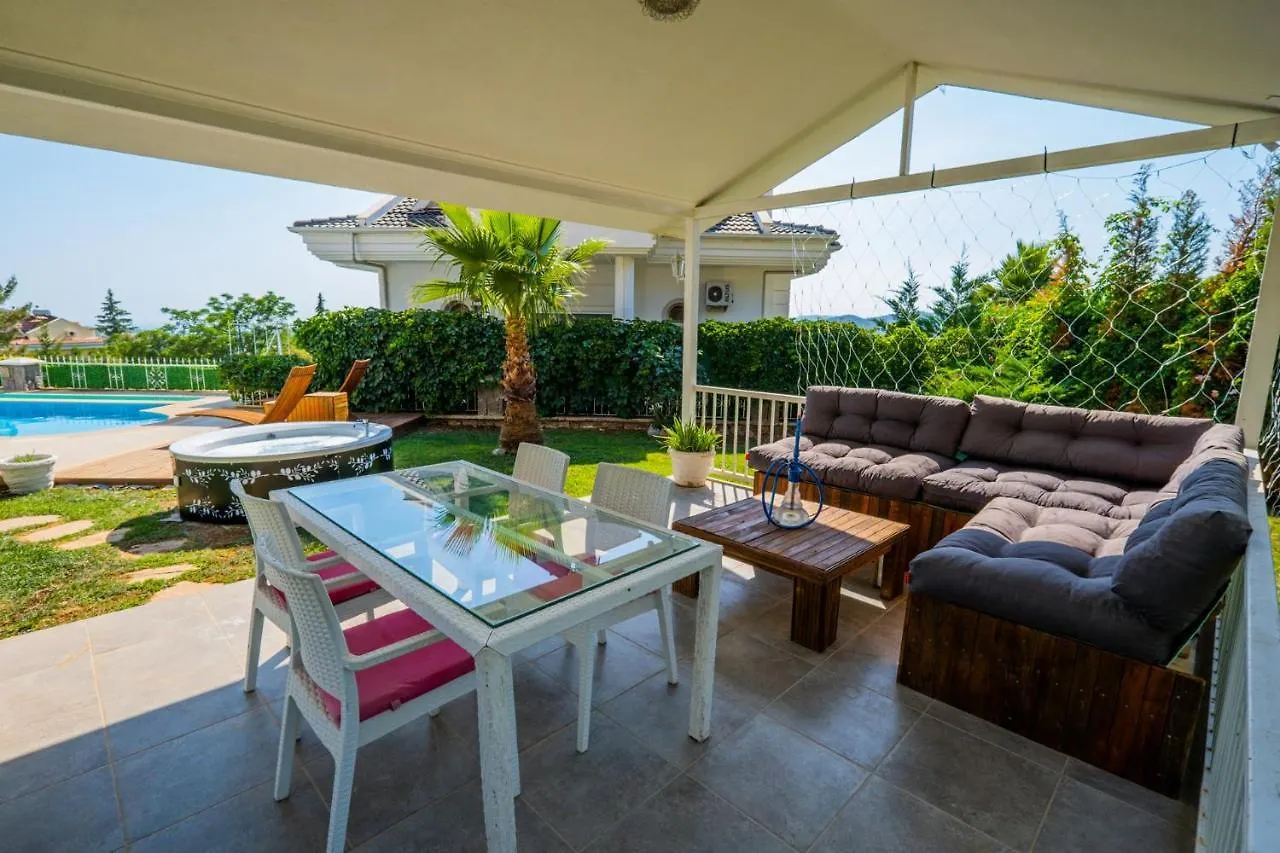 Milez Sultan Luxury Villa By Solo Villa Олудениз